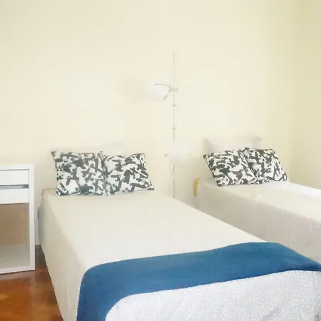 Oriente Dna Studios Ii Apartment